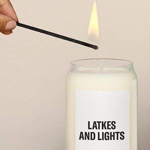 Homesick Premium Scented Candle, Latkes and Lights, NEW, 13.75 oz 60-80 Hr Burn